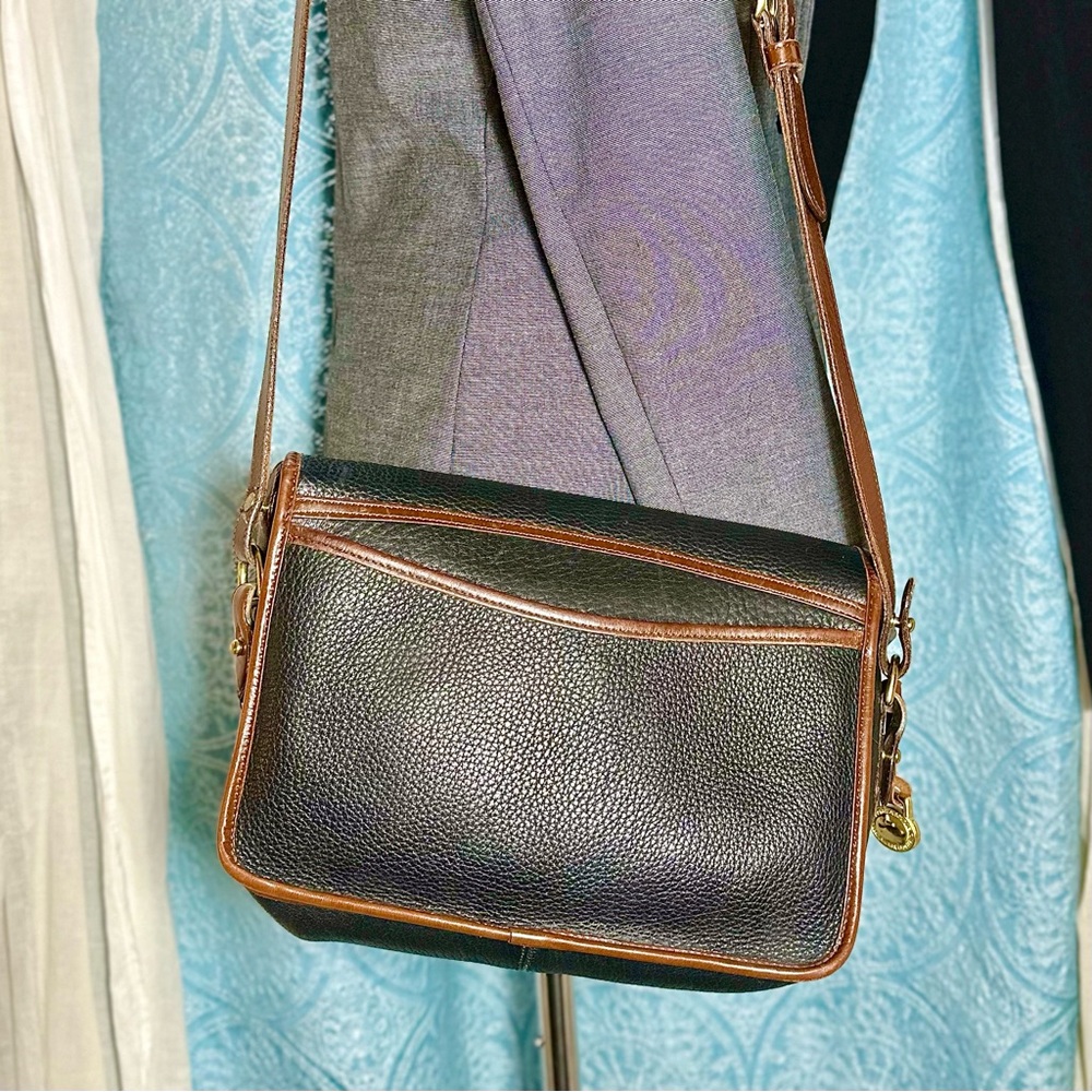 Vintage Dooney & Bourke Crossbody B6 978946 - Picture 8 of 13
